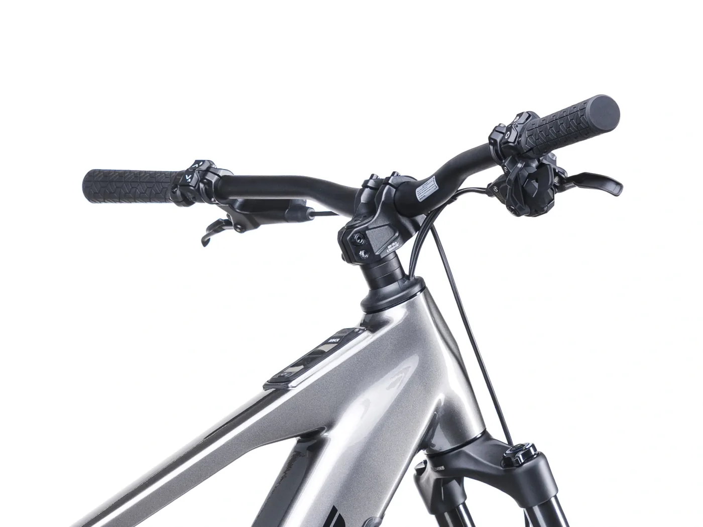 Crussis ONE-Largo AX 9.12-M2 600 Wh 2027 — fotka 6